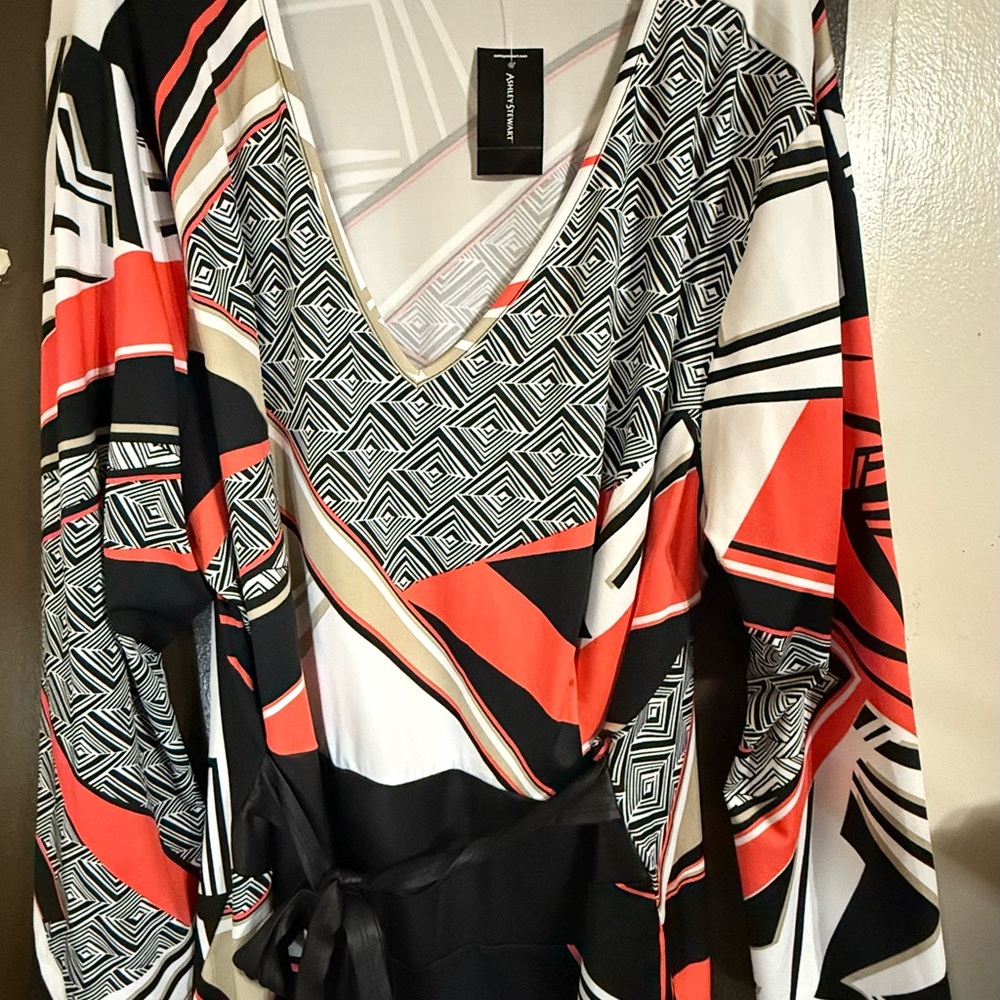‘AS’ Long Flutter Sleeve Tunic (Plus)